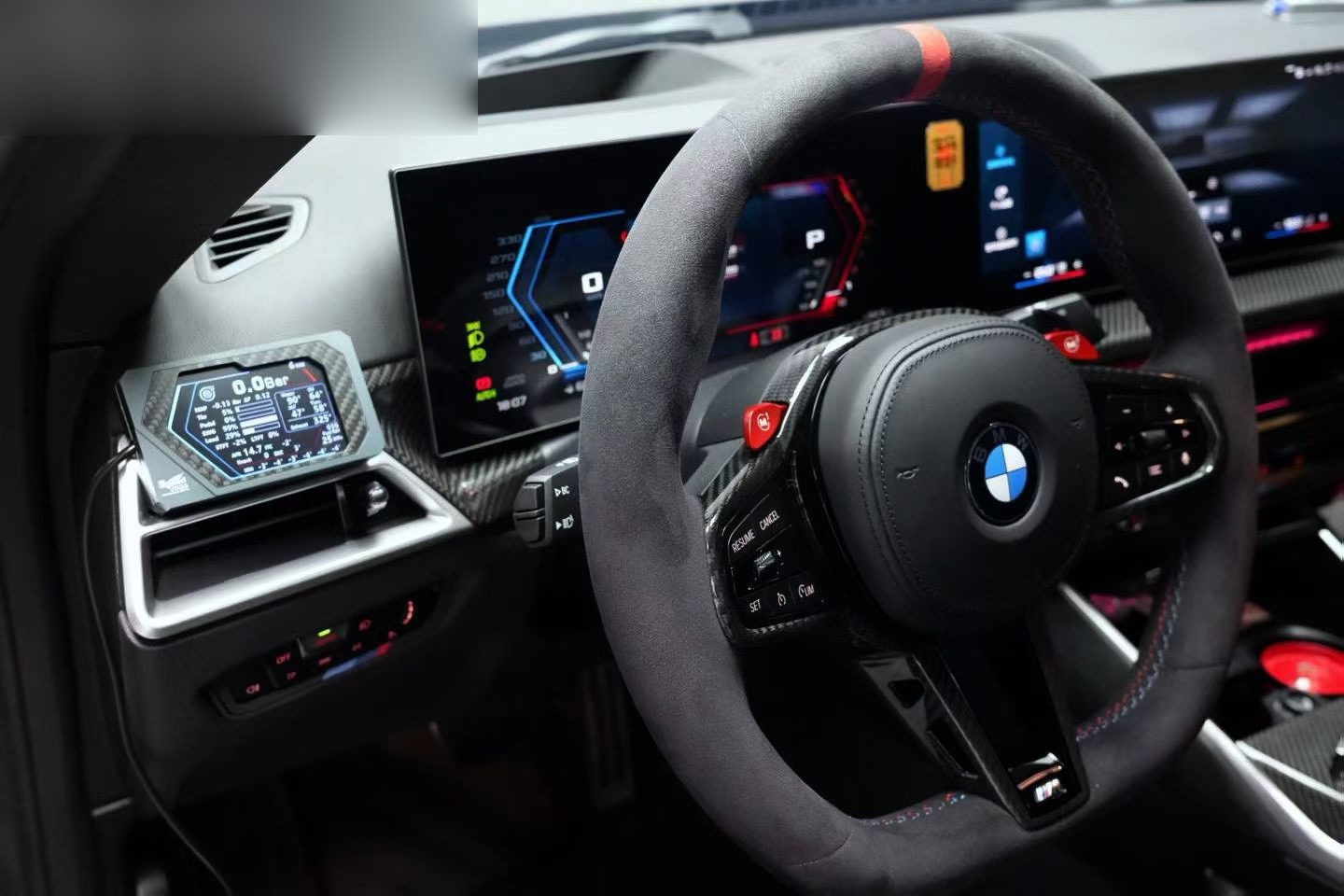 BMW LCD Data Display (26 Live Channels · Knock Monitor)